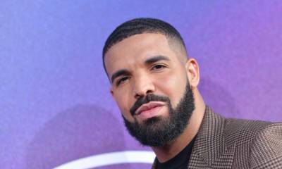 Drake is launching a line of scented candles to make ‘your world so much better’ - us.hola.com - Los Angeles - New York