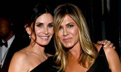 Jennifer Aniston reacts to goddaughter Coco's singing talents in video with mum Courteney Cox - hellomagazine.com