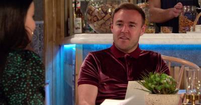 Corrie's Alan Halsall responds to Tyrone and Alina portrait as relationship is blasted by fans - www.manchestereveningnews.co.uk