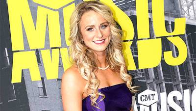 Leah Messer Rocks A Crop Top Swimsuit With Cover-Up On Vacation With Friends — Pics - hollywoodlife.com - Virginia