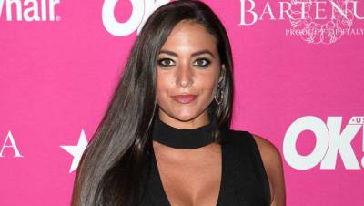Jersey Shore’s Sammi Giancola Fuels Split Speculation As She Goes Ringless In New Pics - hollywoodlife.com - Jersey - county Ocean
