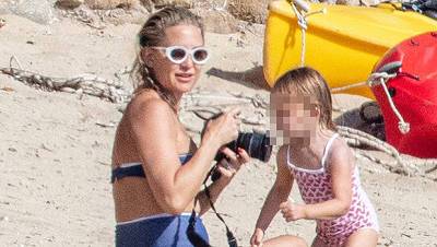 Kate Hudson Rocks Strapless Blue Bikini As She Soaks Up The Sun In Greece With Daughter Rani Rose, 2 - hollywoodlife.com - Greece - county Rock - county Hudson