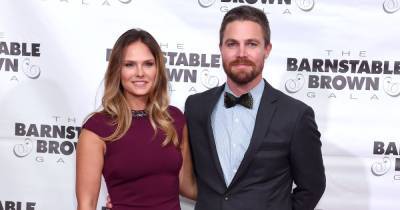Stephen Amell Speaks Out After He’s Asked to Leave Flight Following Fight With Wife Cassandra Jean Amell - www.usmagazine.com - Los Angeles - Austin