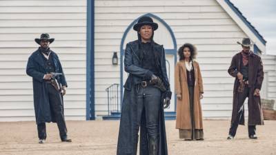 Regina King, Idris Elba and Jonathan Majors Stage Epic Showdown in Netflix's Western 'The Harder They Fall' - www.etonline.com - Britain