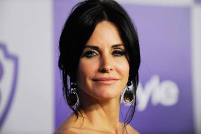 Courteney Cox ‘hurt’ over being the only ‘Friends’ star snubbed by Emmys - nypost.com