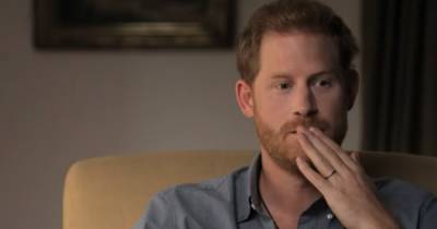 Prince Harry 'calls UK friends for advice and wants to admit mistakes,' says royal author - www.ok.co.uk - Britain - county Charles
