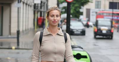 Ferne McCann shows off toned abs as she steps out in London for day of errands - www.ok.co.uk - London