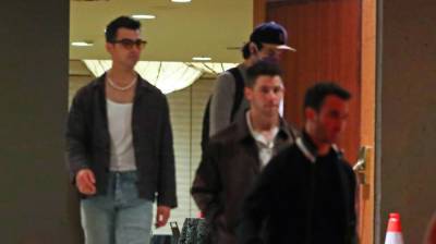 Jonas Brothers Leave a Studio After Reportedly Filming New Music Video (Photos) - www.justjared.com - Los Angeles - Las Vegas