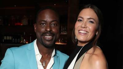 Mandy Moore Introduces Sterling K. Brown to Her Son Gus and 'This Is Us' Fans Are Swooning - www.etonline.com