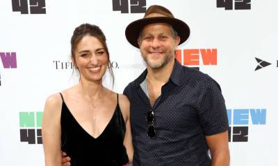 Sara Bareilles & Boyfriend Joe Tippett (from 'Mare of Easttown'!) Look So Cute in New Red Carpet Photos - www.justjared.com - New York - city Easttown