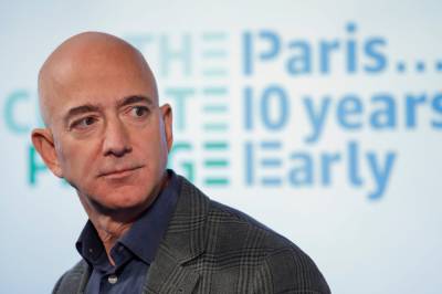 Jeff Bezos Plans To Go To Space Aboard Blue Origin Flight In July - etcanada.com - Texas