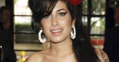 Amy Winehouse made secret visits to 'new nan' Barbara Windsor during rehab spell - www.ok.co.uk