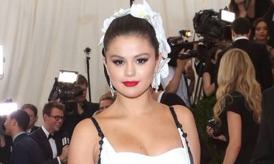 Selena Gomez reveals why she didn’t feel good about her body at 2015 Met Gala - us.hola.com