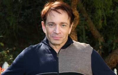 Former ‘SNL’ star Chris Kattan kicked off flight for refusing to pull up face mask - www.nme.com - Texas
