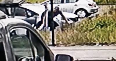 CCTV shows brazen thief cut chain on jet ski trailer outside Scots home and clip onto own car - www.dailyrecord.co.uk - Scotland