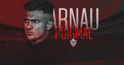 Arnau Puigmal signs five-year deal following Manchester United release - www.manchestereveningnews.co.uk - Spain - Manchester