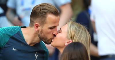 Harry Kane talks first kisses and guilty pleasures - and says Ryan Gosling would play him in a film - www.ok.co.uk - county Kane