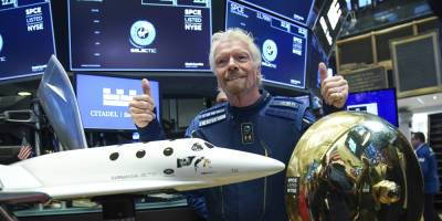 Richard Branson's Virgin Galactic Space Launch - How to Stream & Watch! - www.justjared.com - state New Mexico