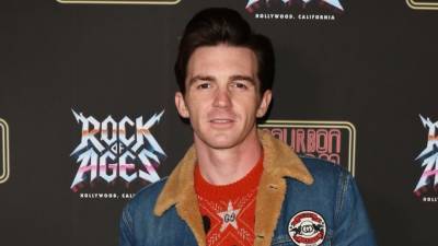 Drake Bell Sings Live on Instagram With His Son After Getting Probation in Child Endangerment Case - www.etonline.com