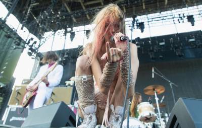 Watch Starcrawler’s new ‘Goodtime Girl’ video featuring David Hasselhoff and Danny Trejo - www.nme.com