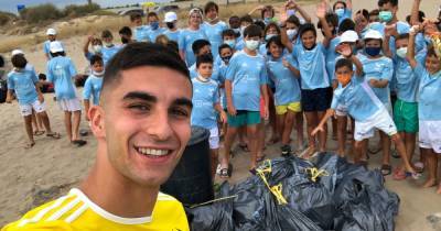 Man City star Ferran Torres spends holiday cleaning beach after Spain's Euro 2020 exit - www.manchestereveningnews.co.uk - Spain - Italy - Manchester