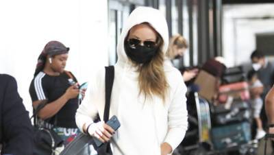 Olivia Wilde Returns To Los Angeles After Romantic Getaway With Harry Styles: 1st Photo - hollywoodlife.com - Los Angeles - Los Angeles - Italy