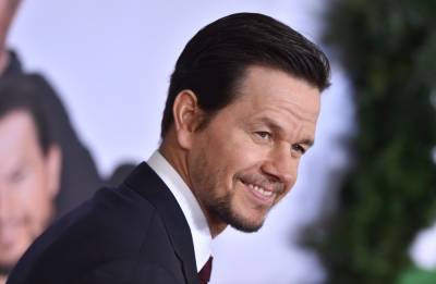 Mark Wahlberg Reflects On Mom’s Death: ‘I Was Always The First Phone Call Of The Day’ - etcanada.com