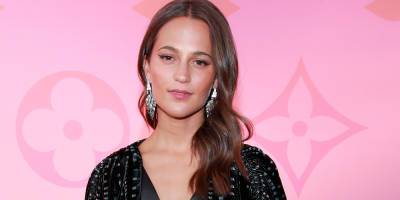 Alicia Vikander Shares An Update About 'Tomb Raider' Sequel - www.justjared.com