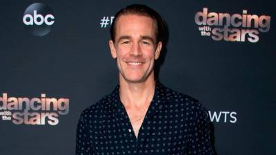James Van Der Beek Explains Why He and His Family Moved to Texas - www.etonline.com - Los Angeles - Los Angeles - Texas