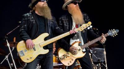 ZZ Top: Bearded bassist Dusty Hill dies in his sleep at 72 - abcnews.go.com - Texas - county Dallas - Houston