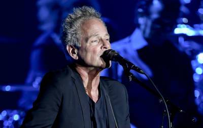 Lindsey Buckingham says his firing from Fleetwood Mac “harmed the band’s legacy” - www.nme.com