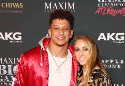 Patrick Mahomes reveals why he and Brittany Matthews decided to share photos of their daughter on social media - www.msn.com - county Sterling