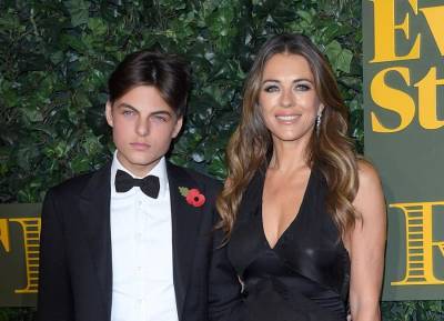Damian Hurley is ‘grateful’ for family after being cut out of late father’s fortune - evoke.ie