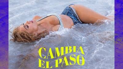 Jennifer Lopez Drops Empowering 'Cambia El Paso' With Rauw Alejandro - www.etonline.com - county El Paso