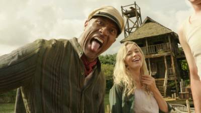 Emily Blunt Calls 'Jungle Cruise' Co-Star Dwayne Johnson Her 'Most Enormous Buddy' (Exclusive) - www.etonline.com - county Johnson