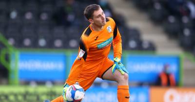 Bolton Wanderers now have two number one goalkeepers with Joel Dixon signing, vows Ian Evatt - www.manchestereveningnews.co.uk