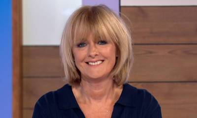 Loose Women's Jane Moore poses with daughter in incredibly rare family photo - hellomagazine.com