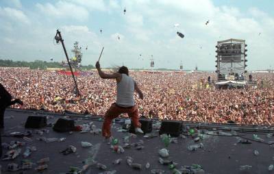 Watch the chaotic trailer for ‘Woodstock 99: Peace, Love and Rage’ - www.nme.com - New York