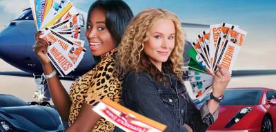 Kristen Bell & Kirby Howell-Baptiste Take Extreme Couponing to A Whole New Level in 'Queenpins' - Watch the Trailer! - www.justjared.com