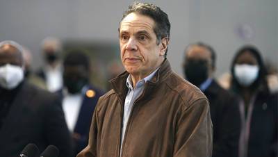 Andrew Cuomo Resigns Apologizes To Accusers Daughters, Maintains Harassment Wasn’t ‘Intentional’ - hollywoodlife.com - New York - county Andrew