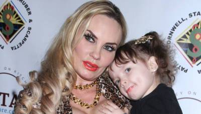 Coco Austin Calls 5-Year-Old Daughter A ‘Boob Freak’ Amid Breastfeeding Backlash - hollywoodlife.com