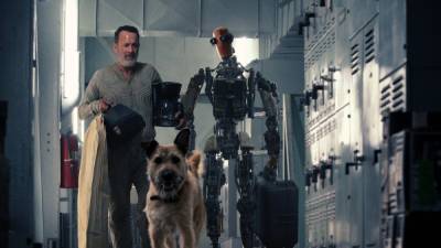 ‘Finch’ First Look: Tom Hanks, His Dog & A Robot Go On An Adventure This November - theplaylist.net - USA