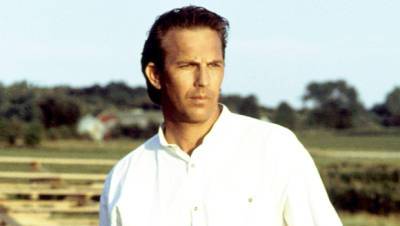Kevin Costner Returns To ’Field Of Dreams’ 32 Years After Hit Movie: Watch Him Play Ball - hollywoodlife.com - New York - county Jones - state Iowa - city Chicago, county White