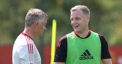 'What does he need to do?' - Manchester United fans say same thing about Donny van de Beek as line-up for Leeds confirmed - www.manchestereveningnews.co.uk - Manchester