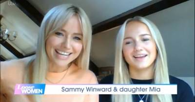 Emmerdale's Sammy Winward stuns Loose Women with lookalike daughter - www.manchestereveningnews.co.uk