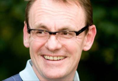 Sean Lock death: 8 Out of 10 Cats star dies from cancer aged 58 - www.msn.com