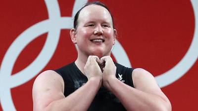 Laurel Hubbard Becomes First Transgender Woman to Compete at the Olympics - www.etonline.com - New Zealand - China