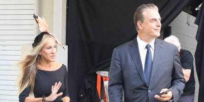 Sarah Jessica Parker & Chris Noth Reunite on the Set of 'And Just Like That' - www.justjared.com - New York