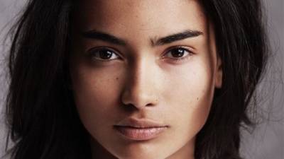 Newcomer Kelly Gale To Star With Gerard Butler In Lionsgate Thriller ‘The Plane’ - deadline.com - county Butler - county Ray