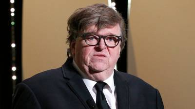 Michael Moore compares Christian conservatives in US to Afghanistan's 'religious nuts' - www.foxnews.com - USA - Afghanistan